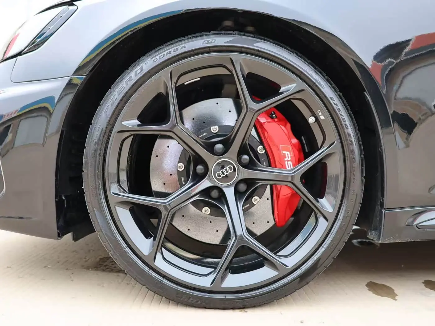 Audi RS 4 2025 — Photo 5/20