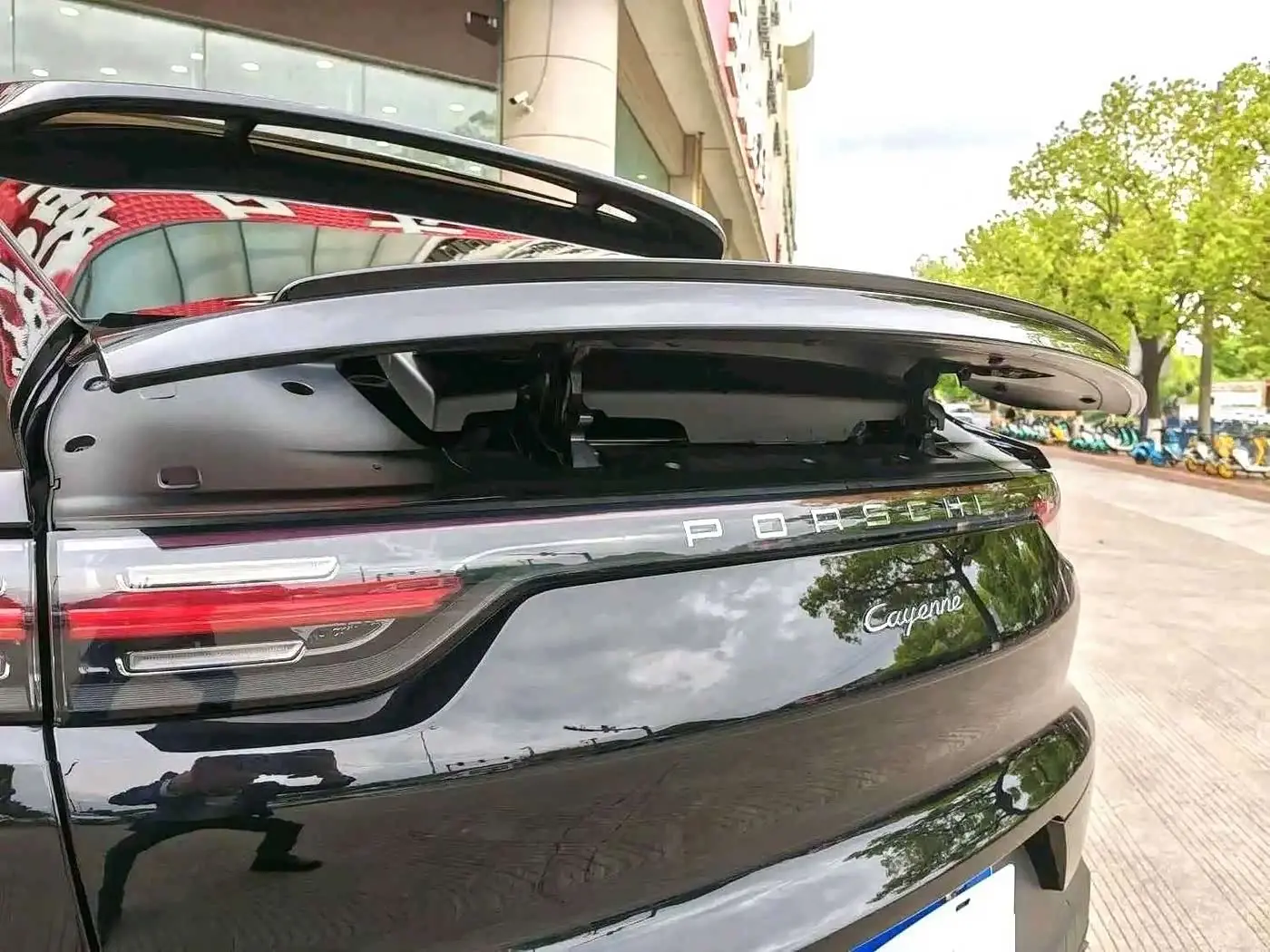 Porsche Cayenne 2022 — Şəkil 18/20