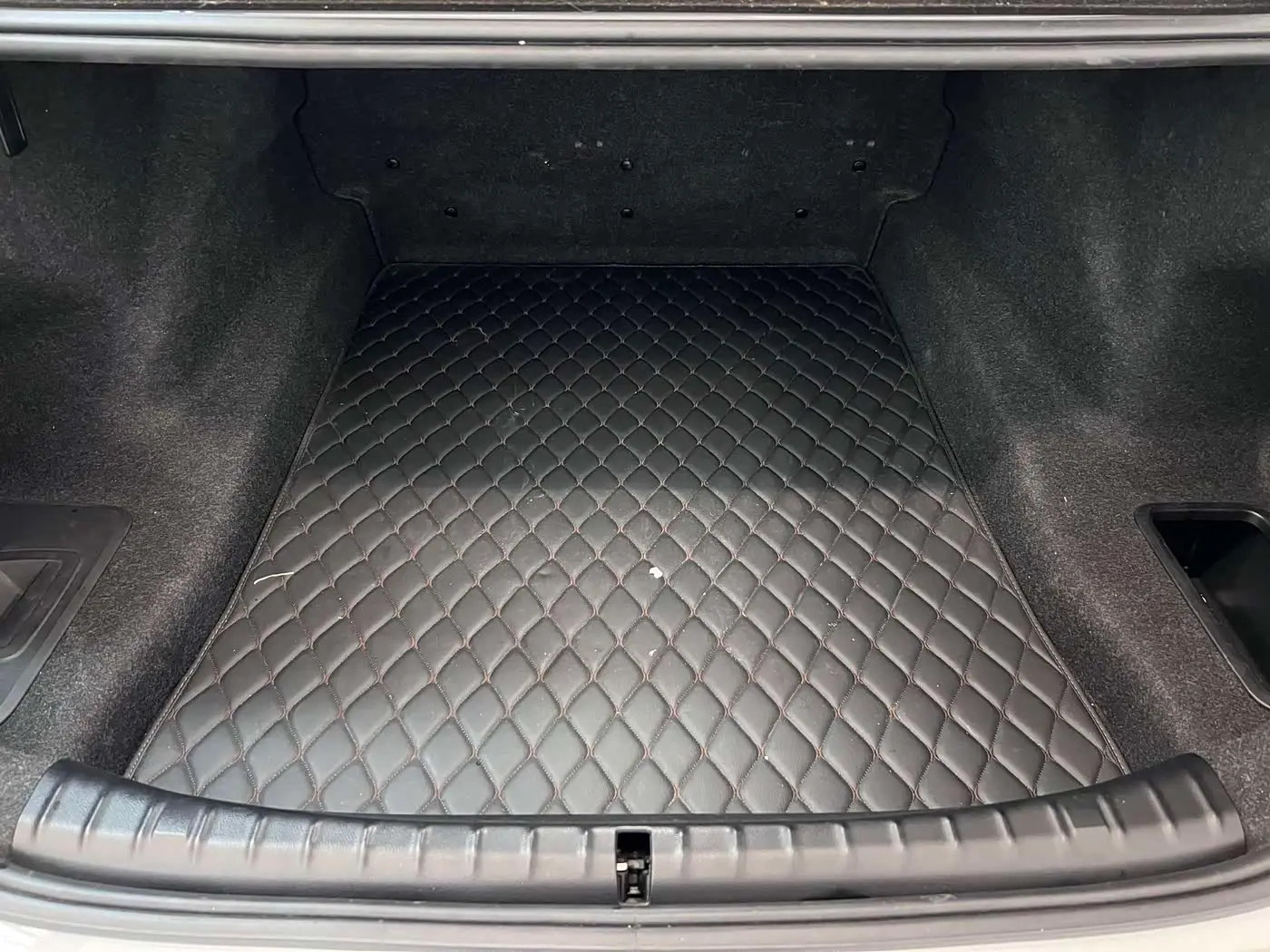 BMW 5 Series 2022 — Photo 11/11