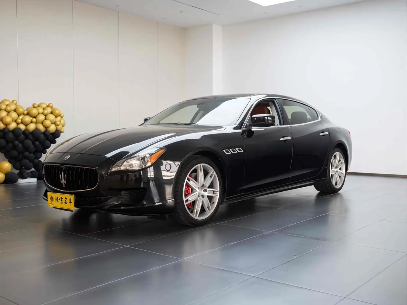 Maserati Quattroporte 2016 — Photo 1/20