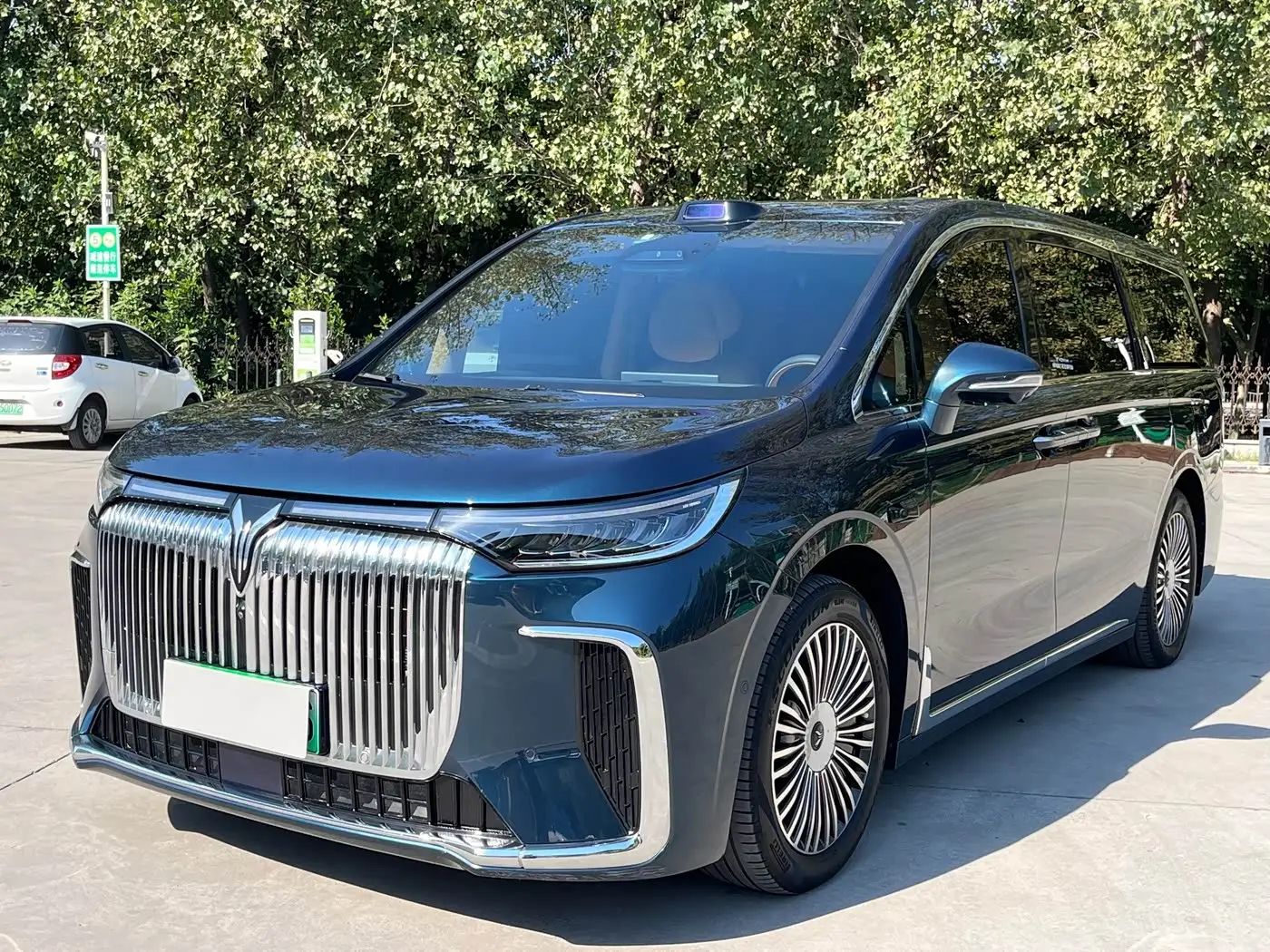 Voyah Auto Voyah Dreamer, 2025