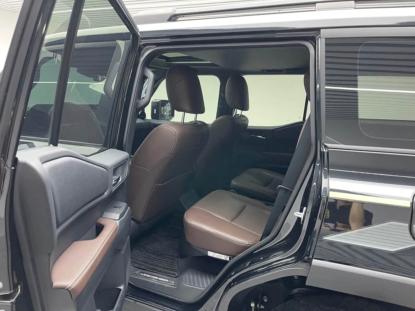 Toyota Prado 2025 — Photo 17/20