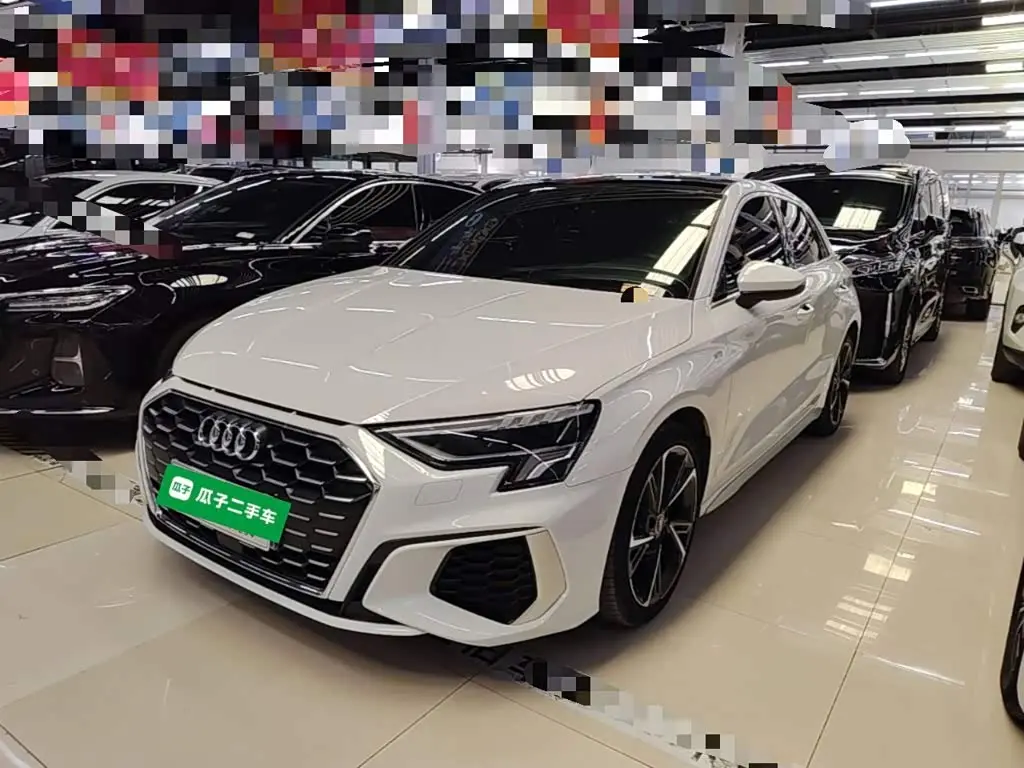 Audi A3 2023 — Photo 2/20