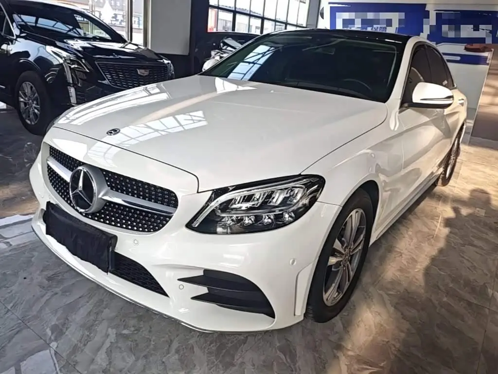 Mercedes-Benz C-Class 2021 — Фото 1/20