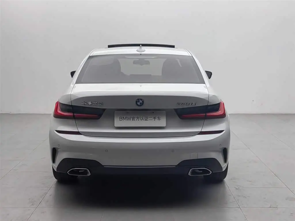 BMW 3 Series 2021 — Photo 5/18