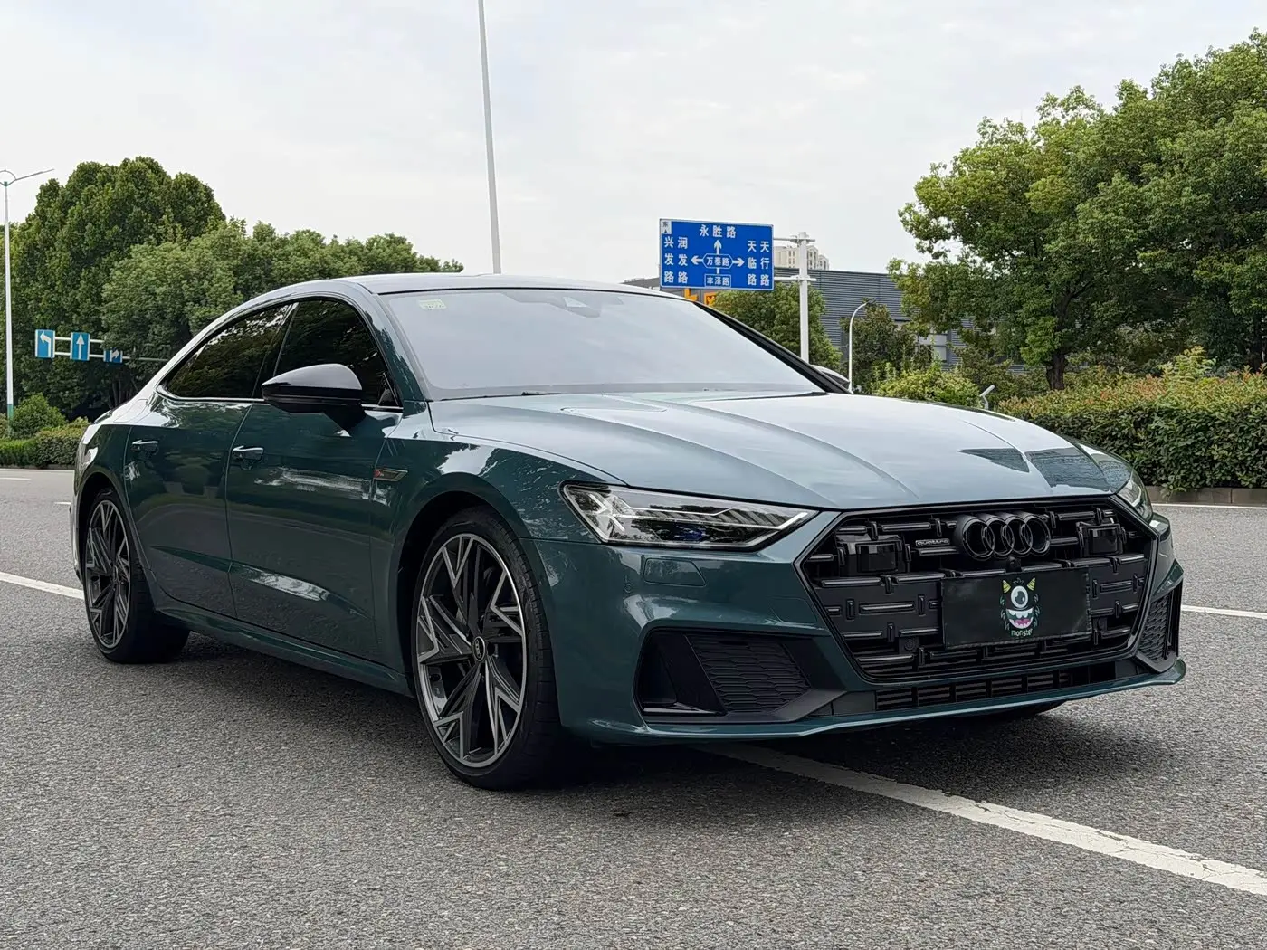 Audi A7L 2022 — Фото 3/18