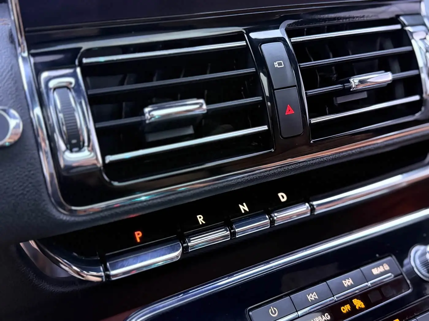 Lincoln Navigator 2020 — Фото 9/20
