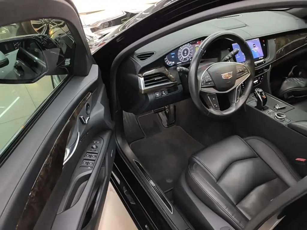 Cadillac CT6 2020 — Фото 12/20