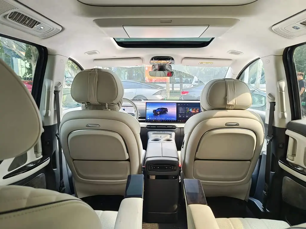 Voyah Auto Voyah Dreamer 2025 — ფოტო 13/20