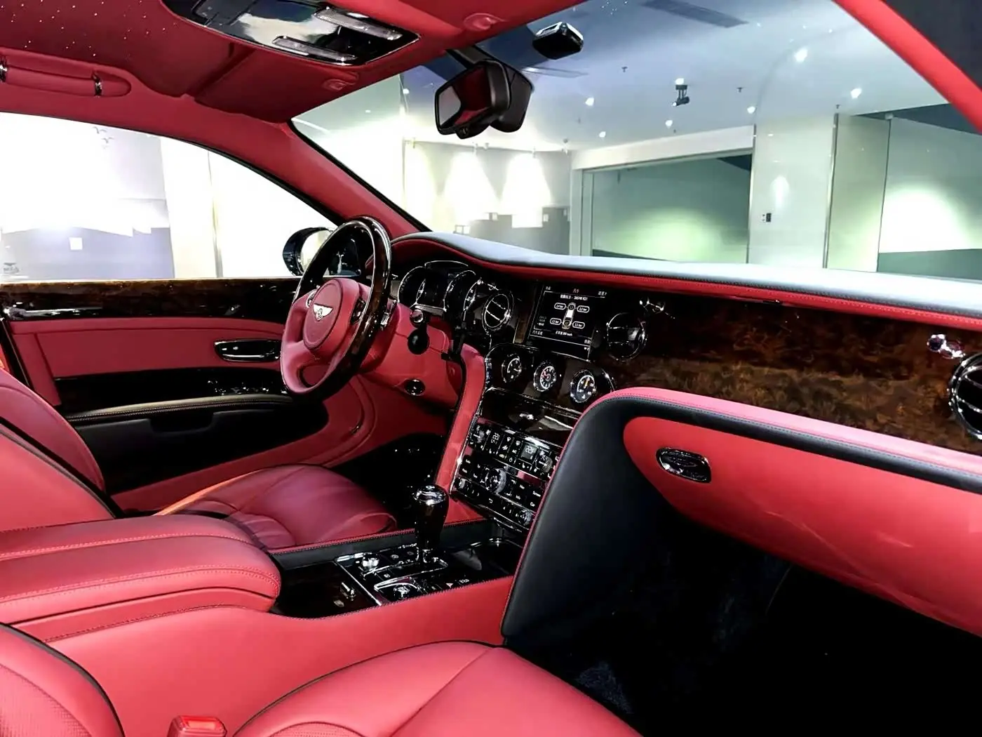 Bentley Mulsanne 2012 — Фото 17/20