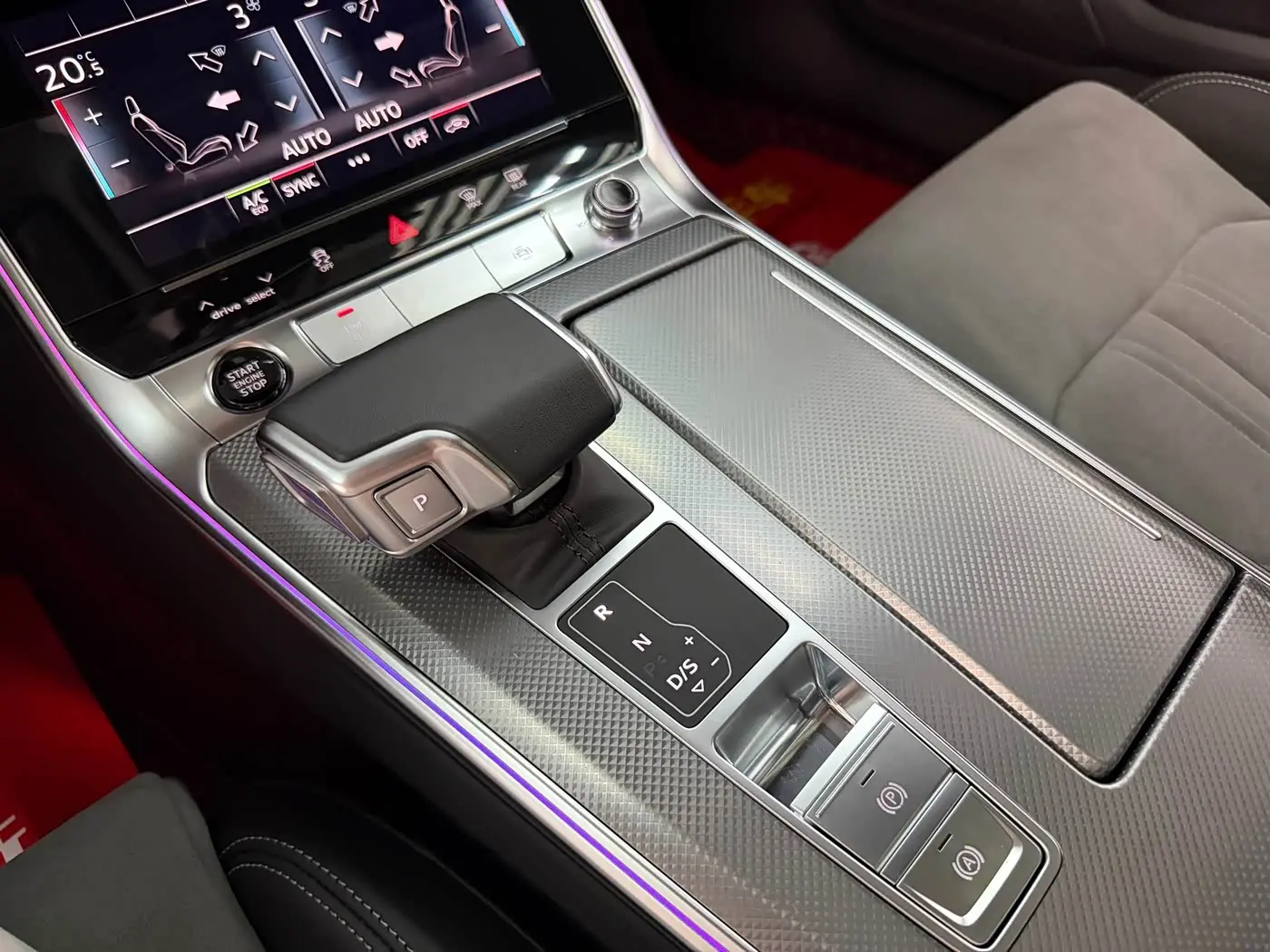 Audi A6L 2024 — Photo 16/20