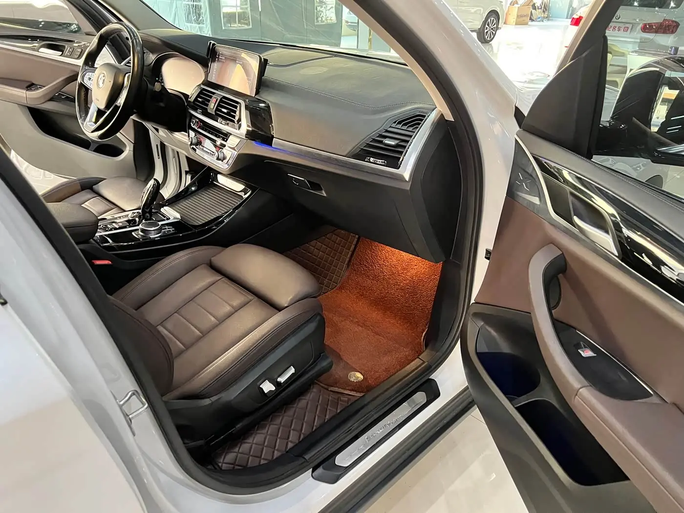 BMW X3 2021 — Фото 13/14