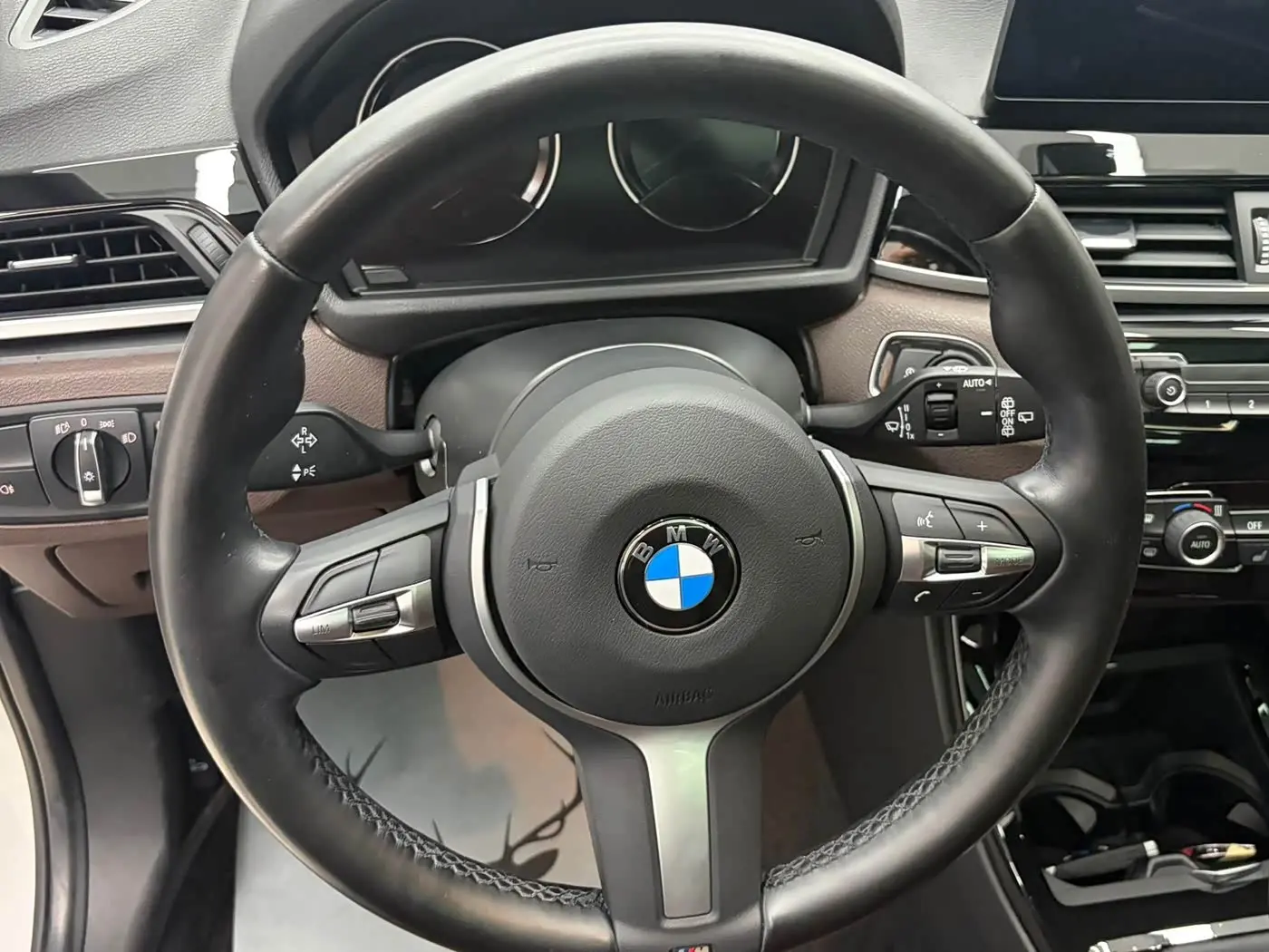 BMW X1 2023 — Фото 9/20