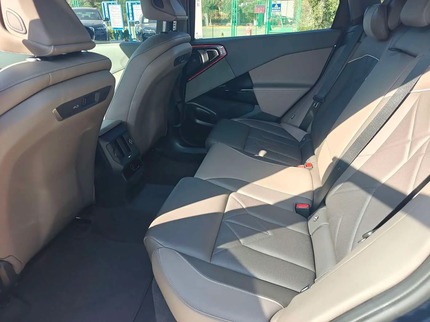 BMW X3 2025 — Photo 3/9
