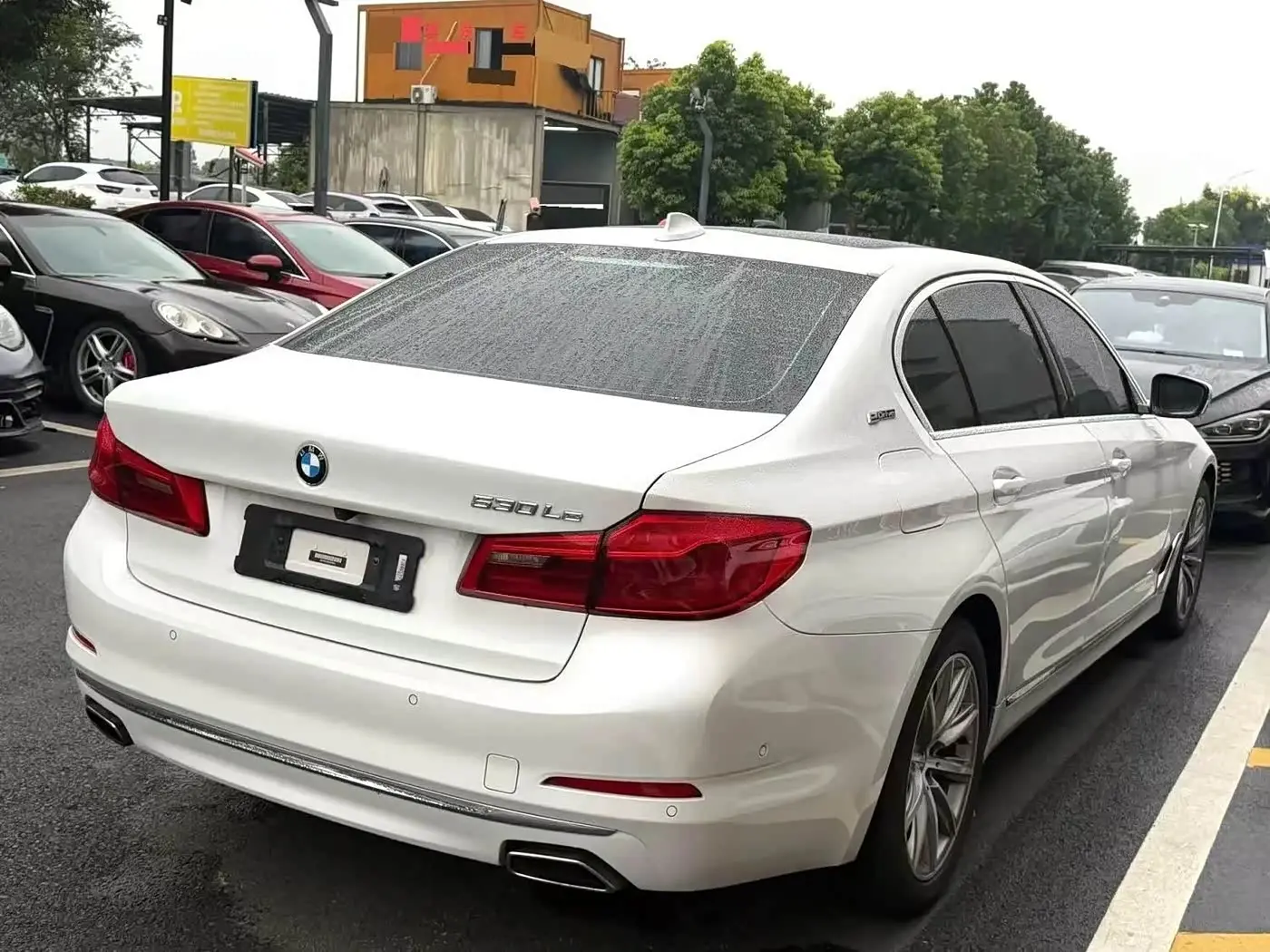 BMW 5 Series New Energy 2018 — Фото 8/8