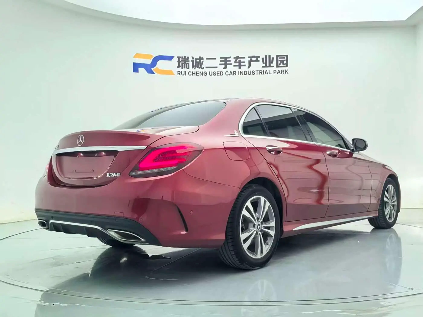 Mercedes-Benz C-Class 2020 — Photo 7/14