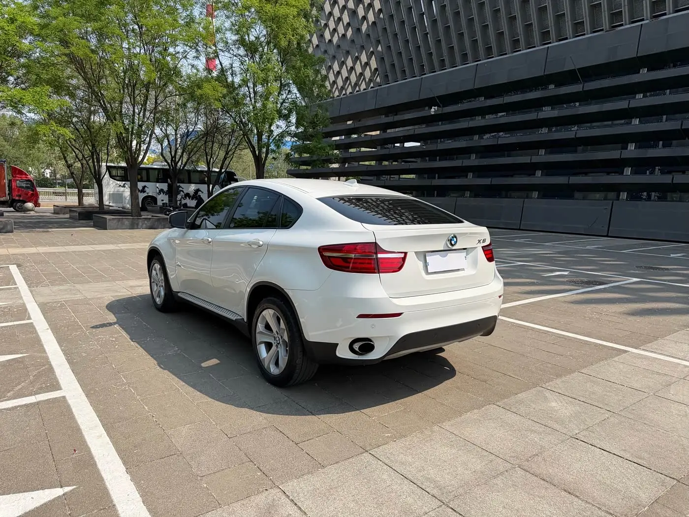 BMW X6 2014 — Photo 8/13