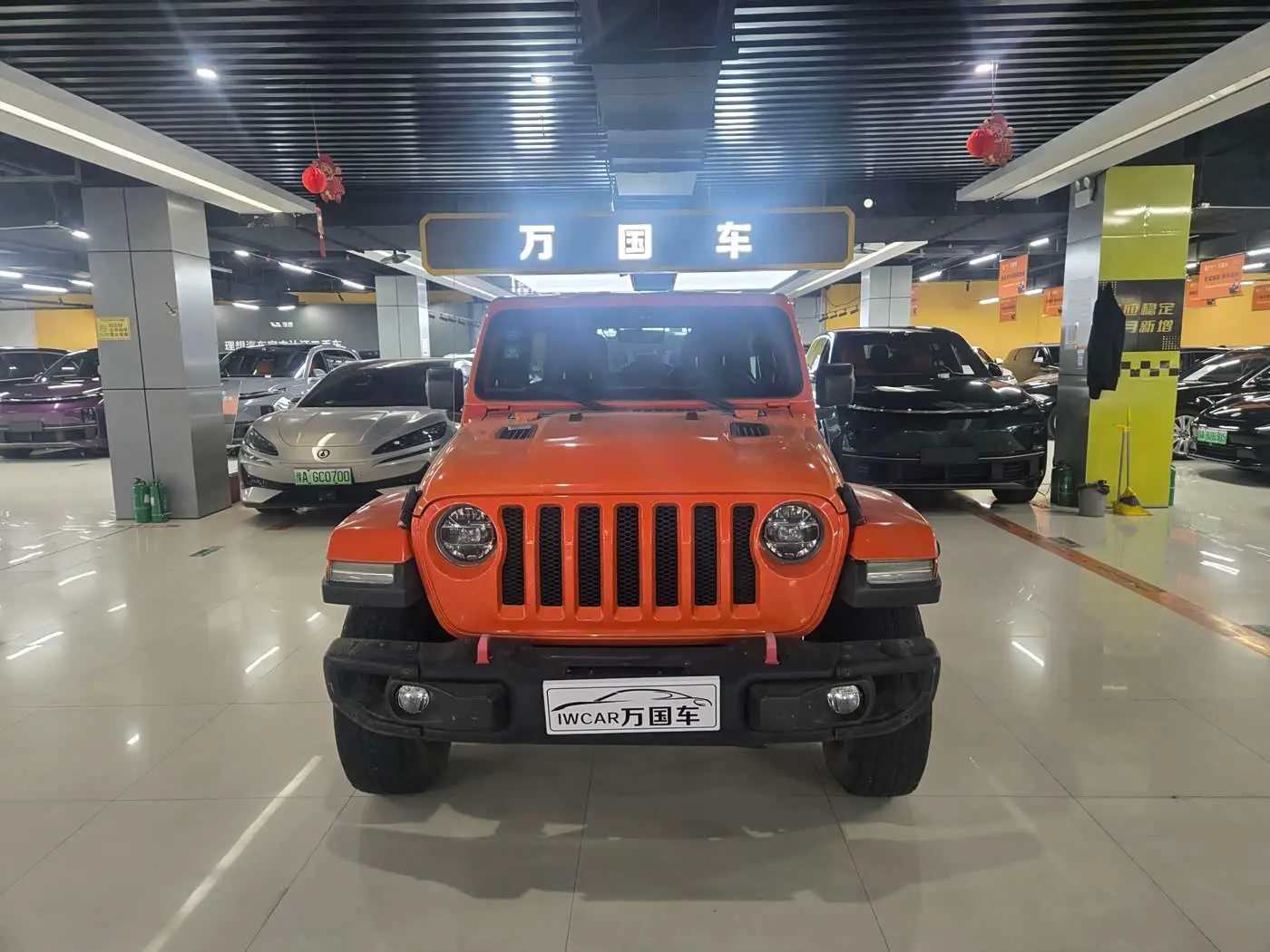 Jeep Wrangler 2019 — Фото 2/9