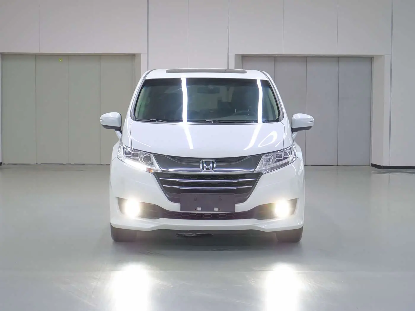 Honda Odyssey 2016 — Photo 2/20