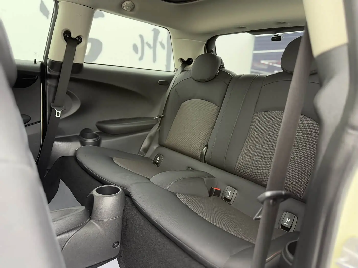 MINI MINI 2021 — Photo 5/12