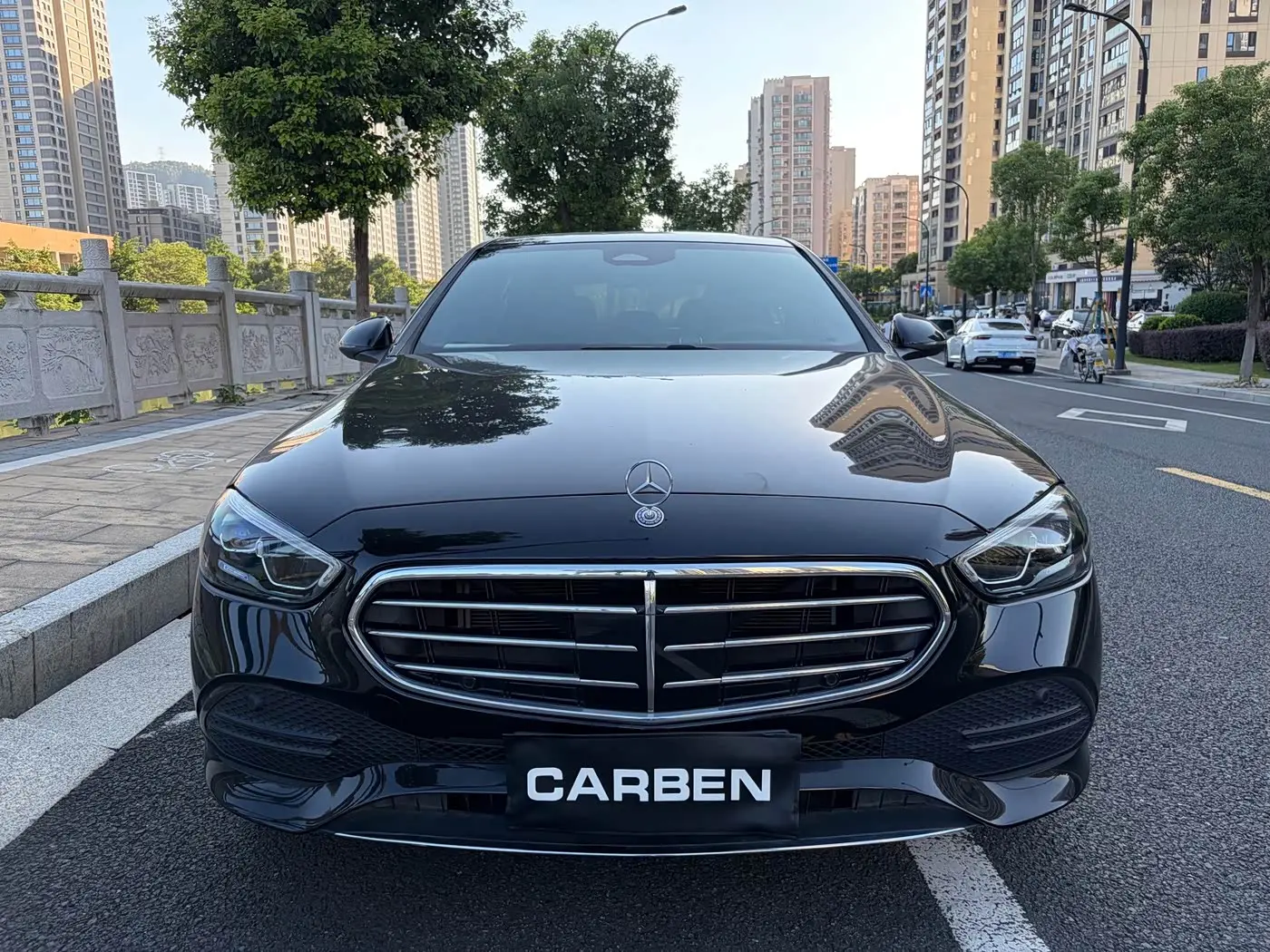 Mercedes-Benz C-Class 2024 — Photo 2/16