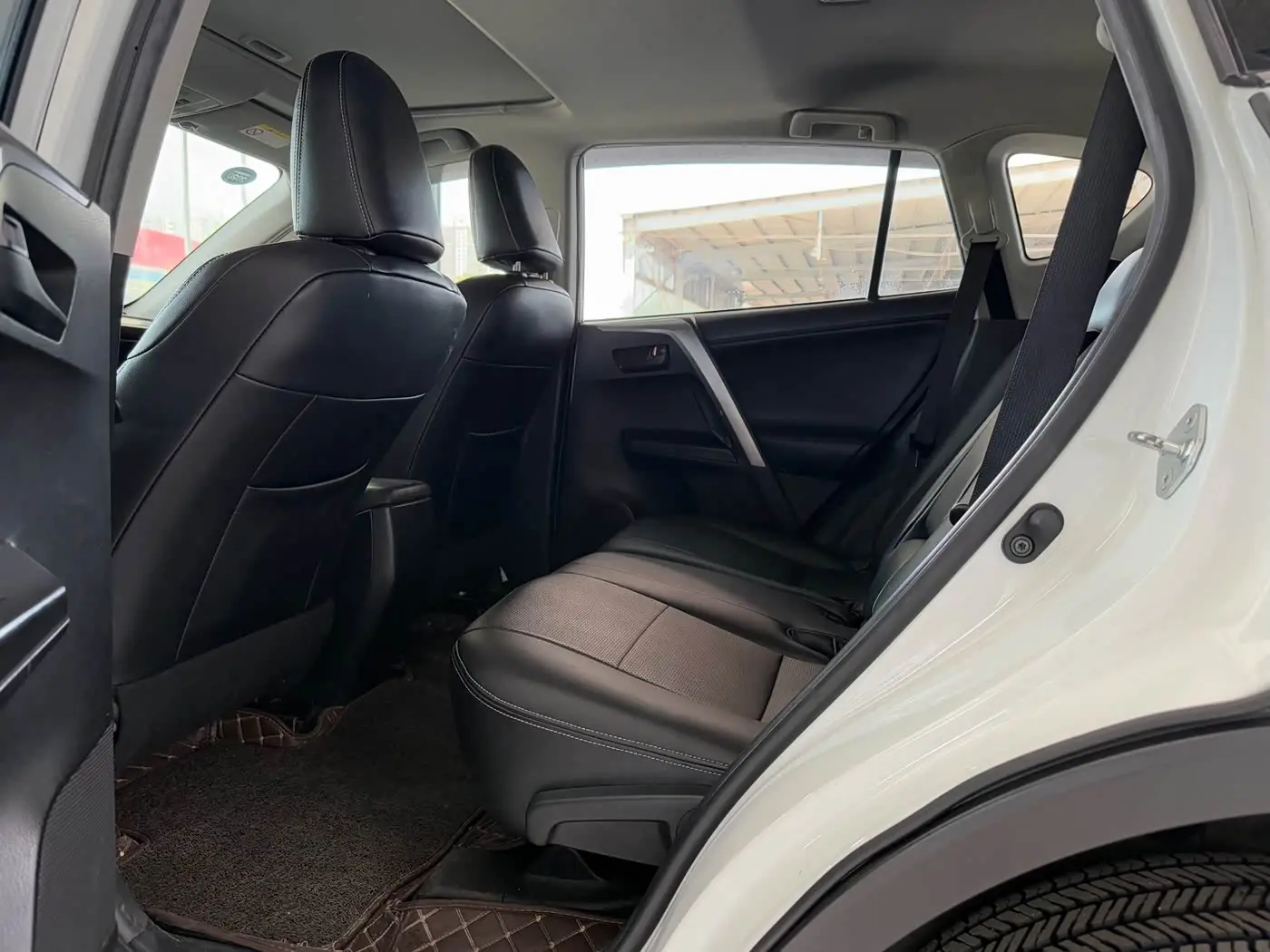 Toyota RAV4 Rongfang 2018 — Фото 9/18