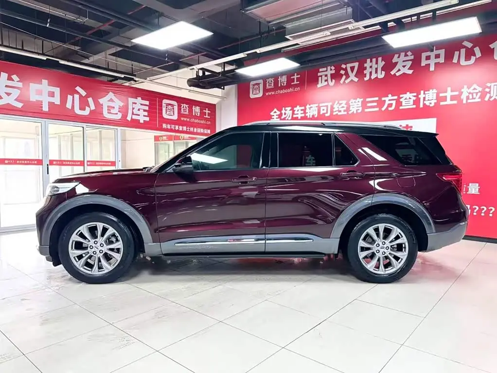 Ford Explorer 2021 — Фото 4/9