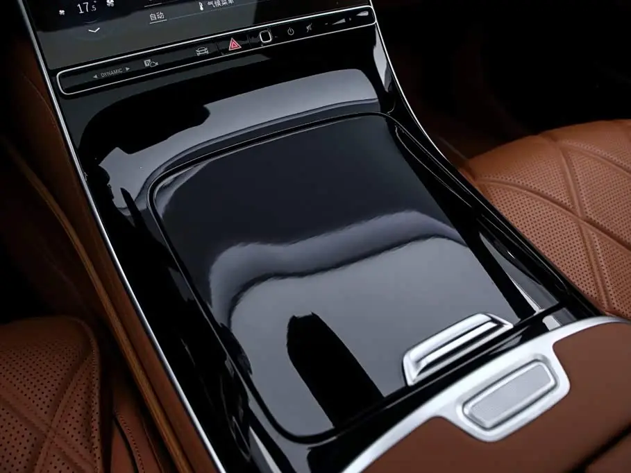 Mercedes-Benz Maybach S-Class 2021 — Фото 10/20