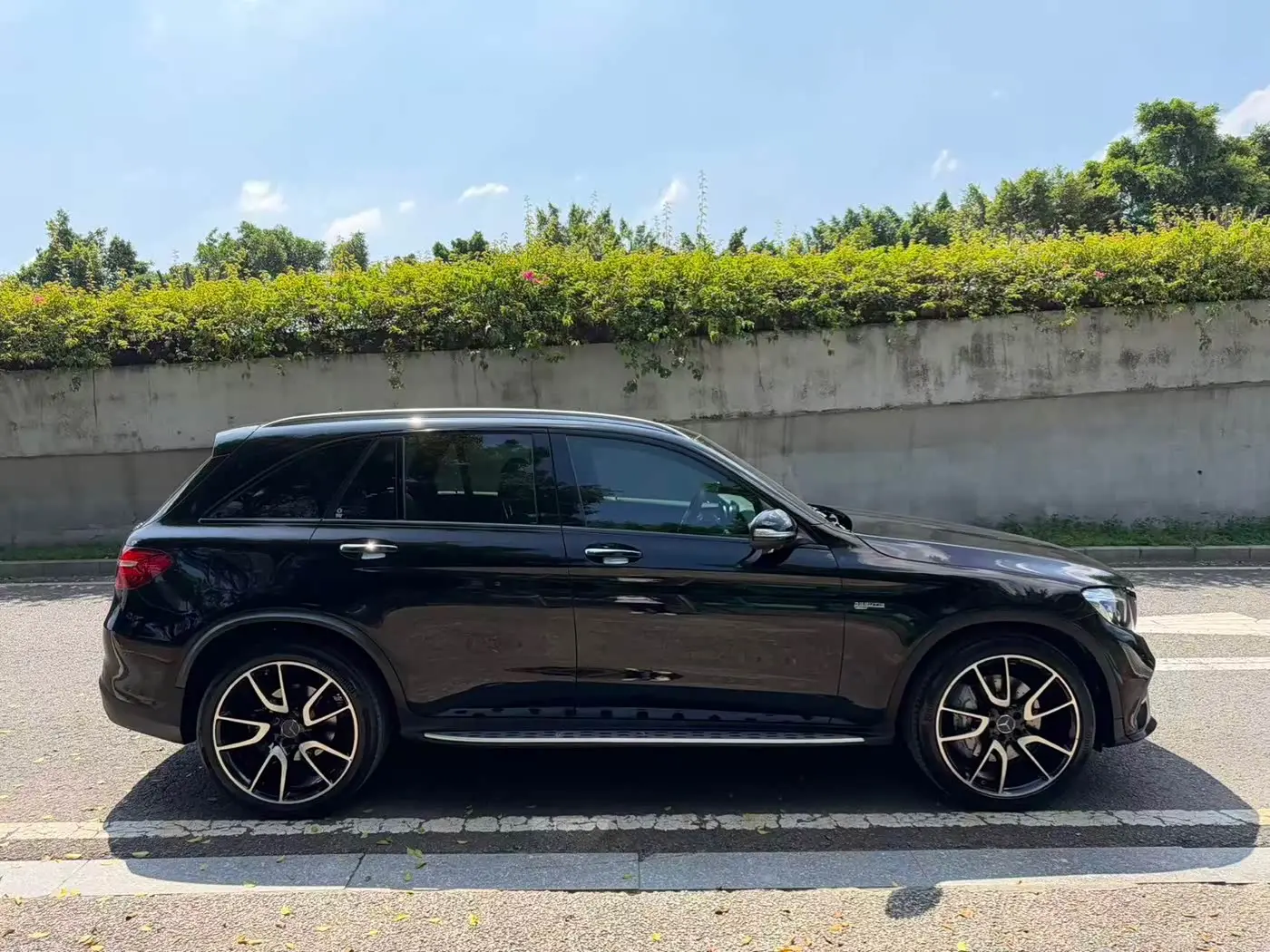 Mercedes-Benz GLC AMG 2019 — Photo 5/20