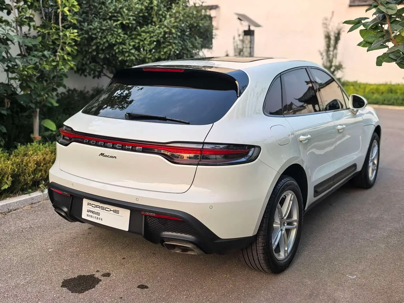 Porsche Macan 2024 — Photo 14/14