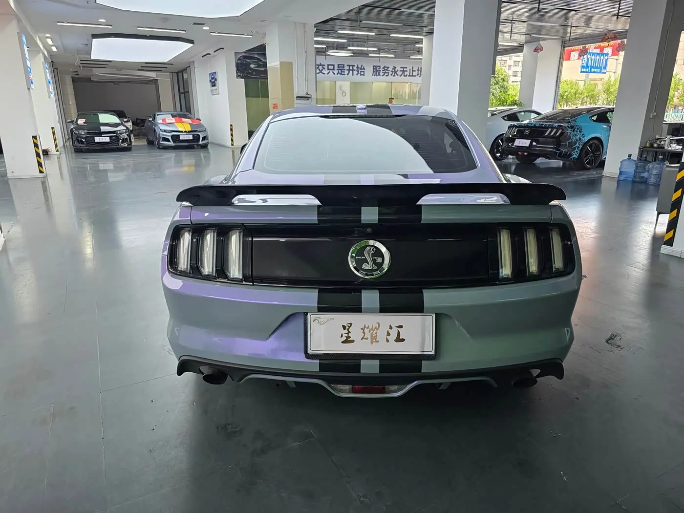 Ford Mustang 2018 — Photo 5/6