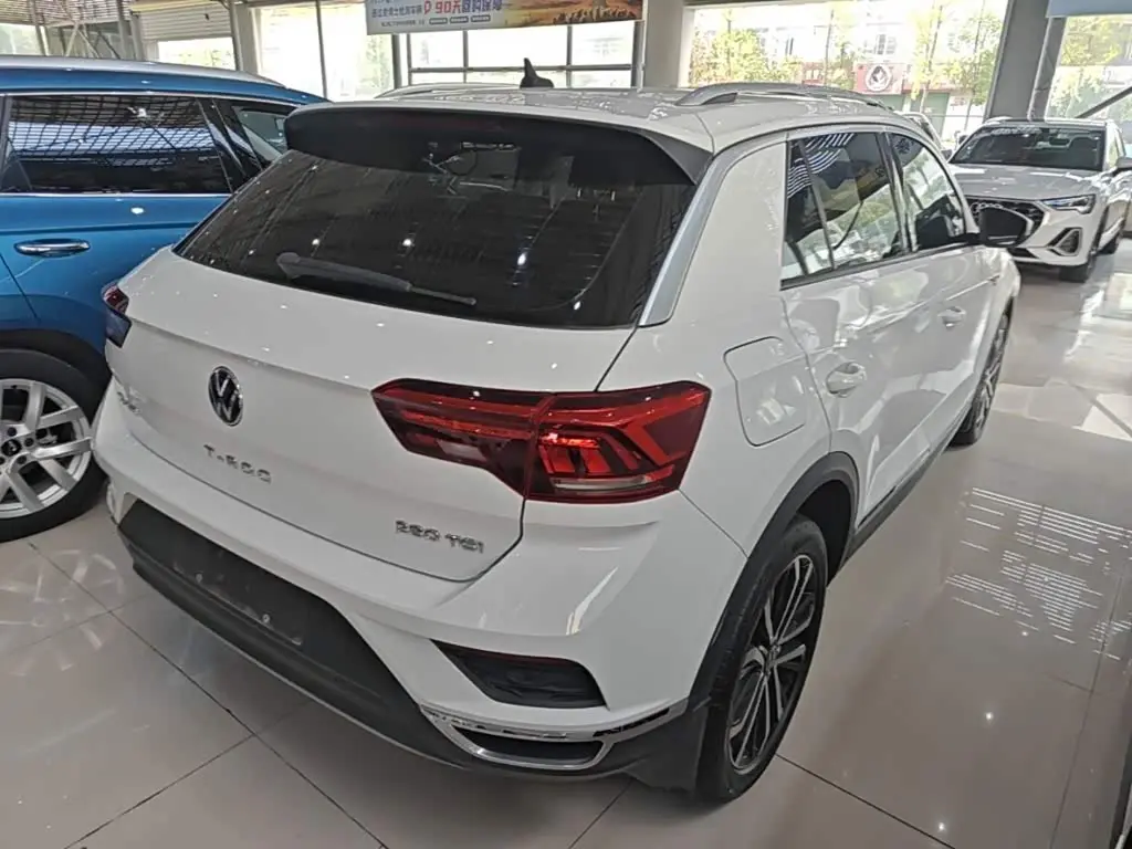 Volkswagen T-ROC 2022 — Photo 7/20