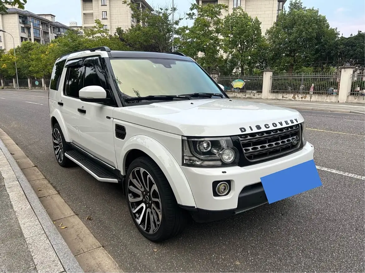 Land Rover Discovery 2014 — Фото 3/16