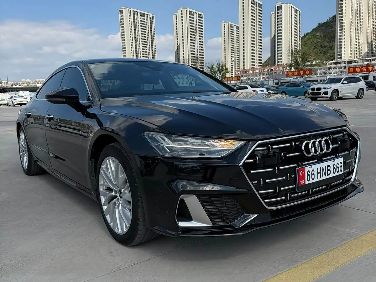 Audi A7L 2024 — Photo 3/10