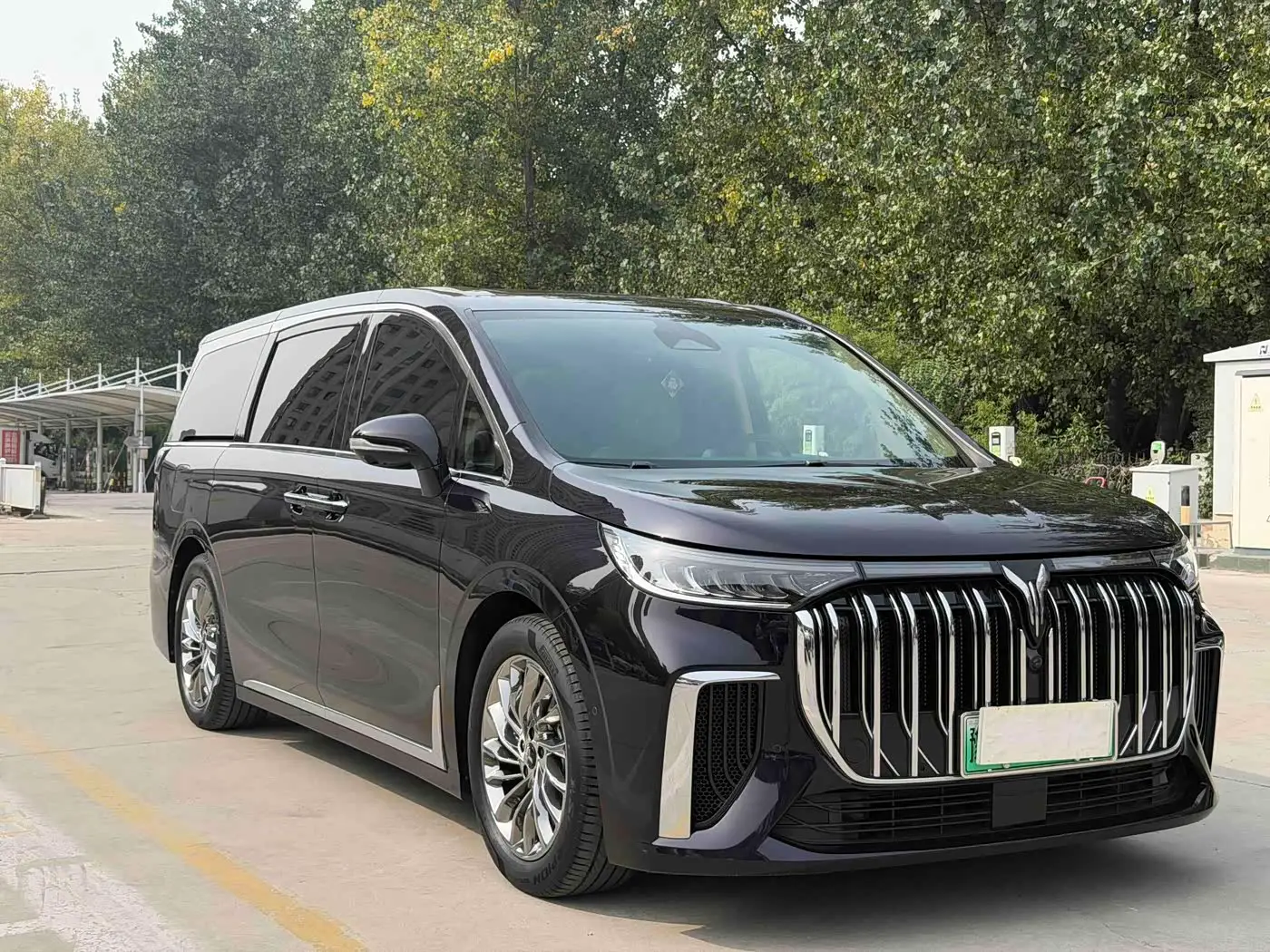 Voyah Auto Voyah Dreamer, 2024