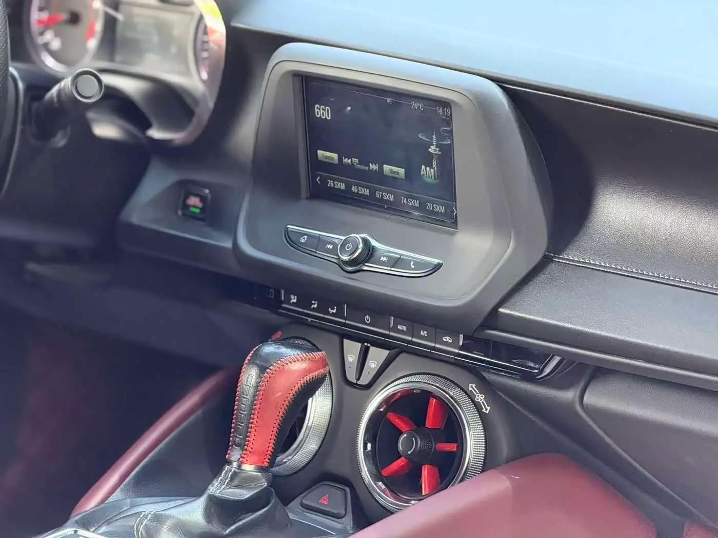 Chevrolet Camaro 2018 — Photo 6/13