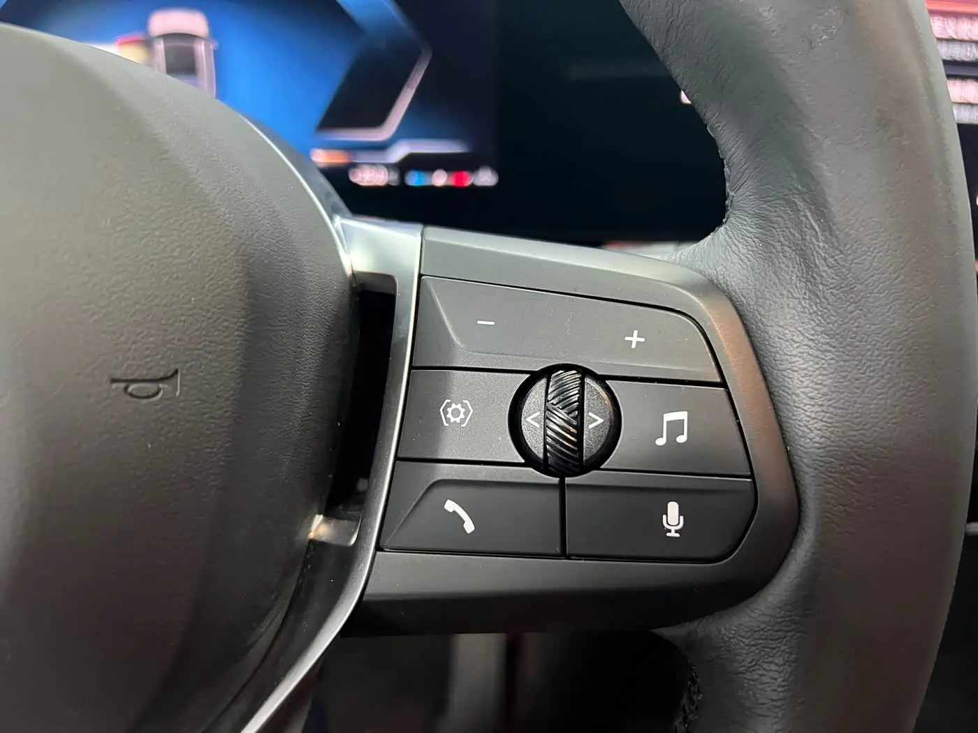 BMW X1 2023 — Photo 12/20