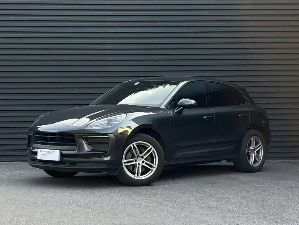 Porsche Macan 2024 — ფოტო 1/20