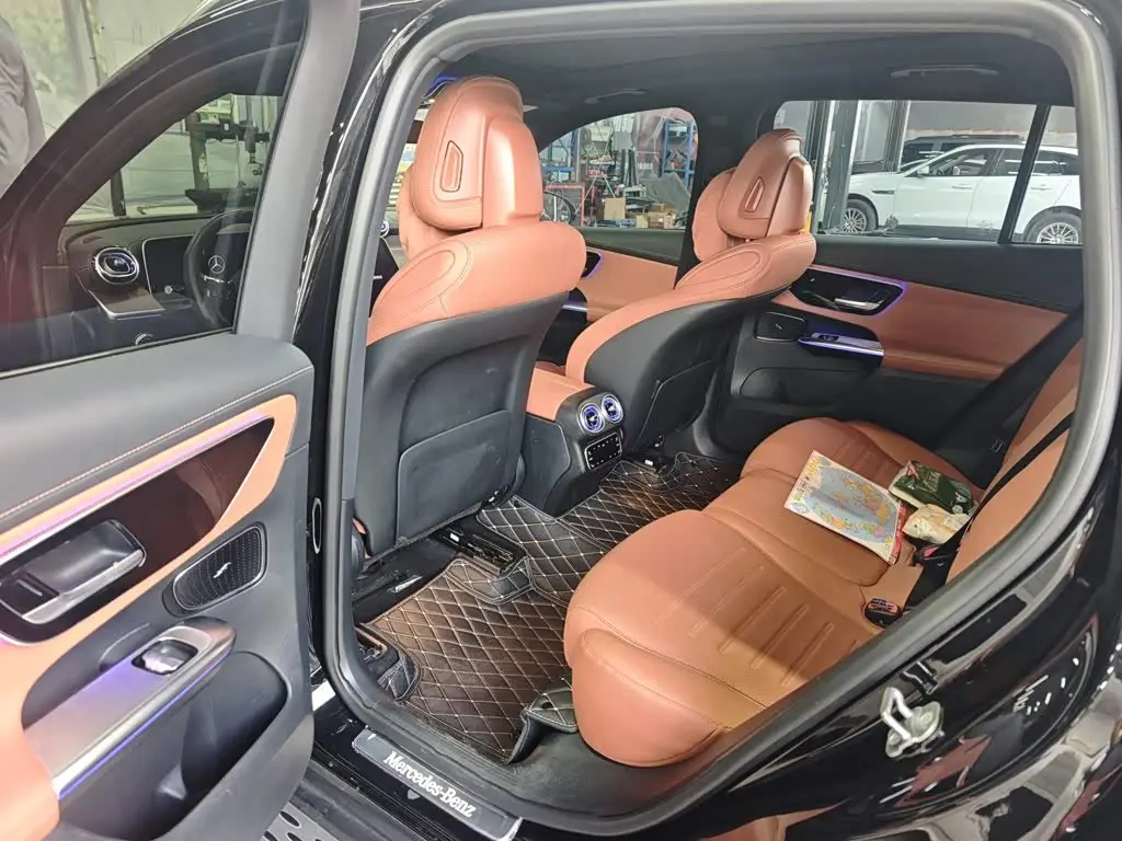 Mercedes-Benz GLC 2024 — Photo 4/12