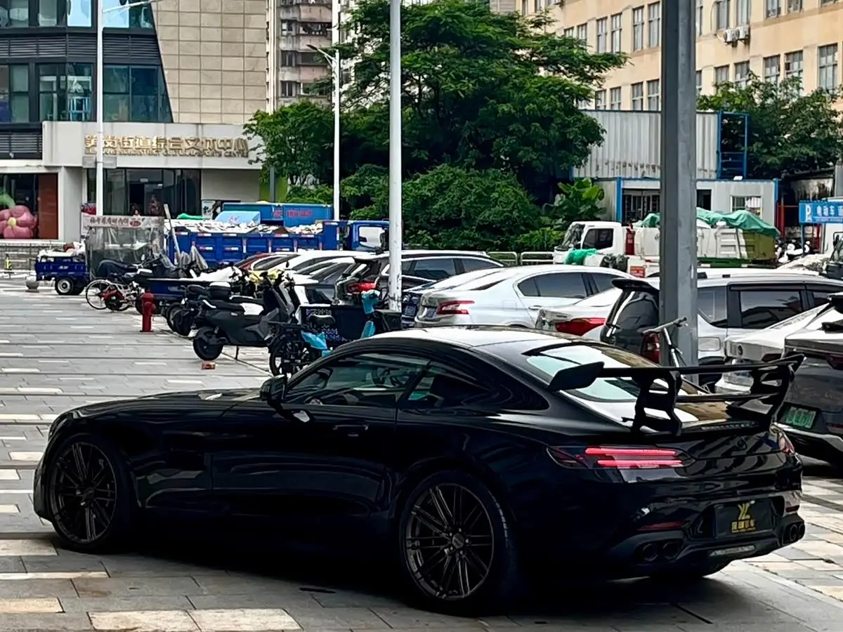 Mercedes-Benz AMG GT 2022 — Фото 4/15