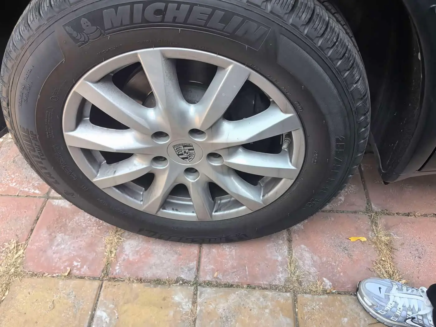 Porsche Cayenne 2014 — Photo 8/20