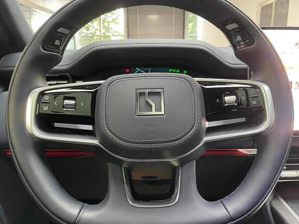 ZEEKR 9X 2026 — Photo 15/20