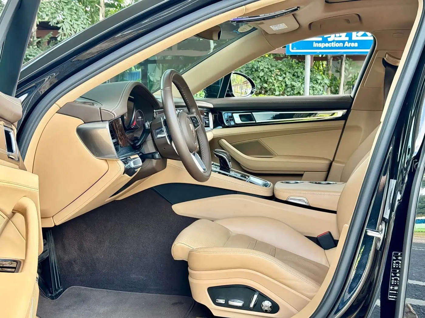 Porsche Panamera 2019 — Photo 5/14