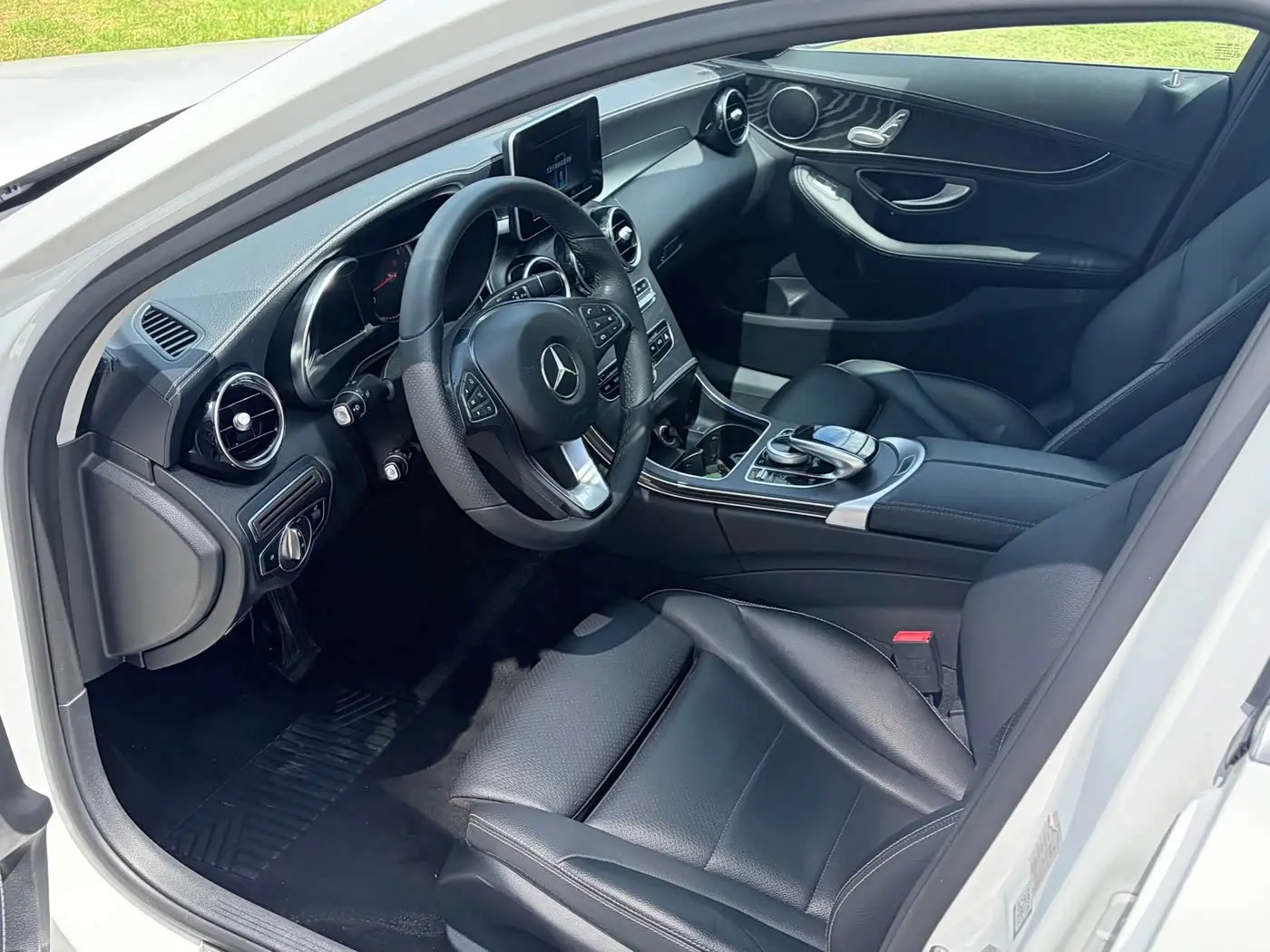 Mercedes-Benz C-Class 2018 — Фото 7/9
