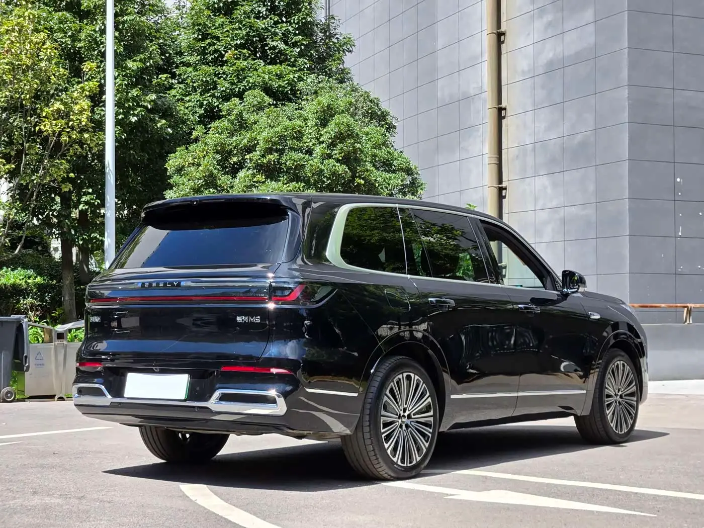 Geely Galaxy Galaxy M9 2025 — Photo 5/15
