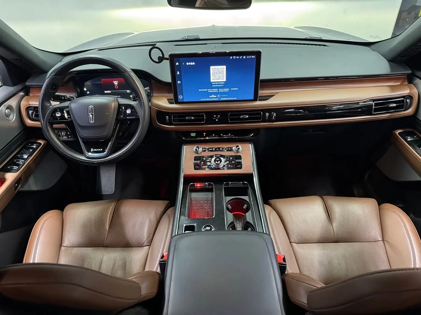 Lincoln Aviator 2021 — ფოტო 13/18
