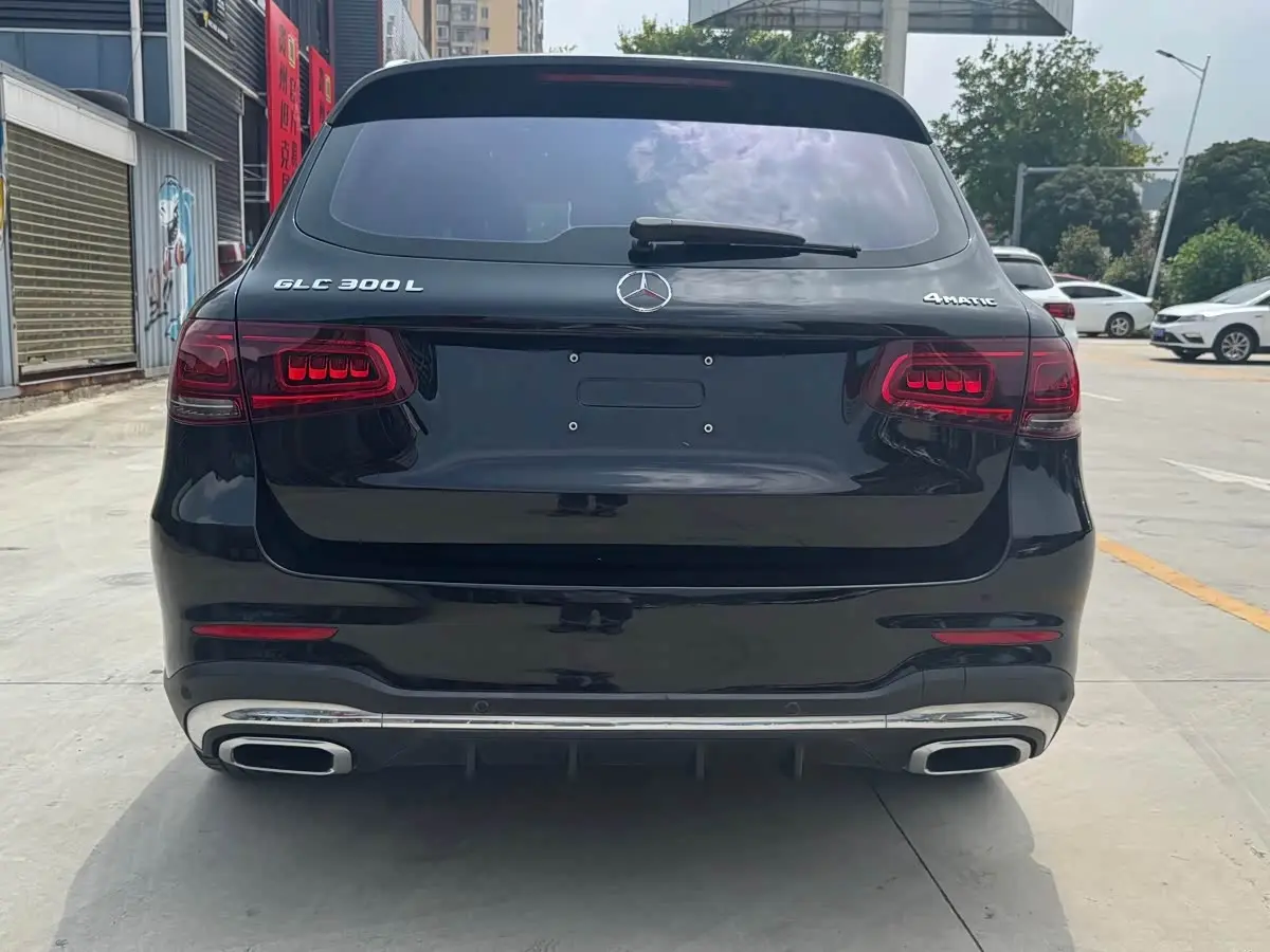 Mercedes-Benz GLC 2020 — Photo 8/9