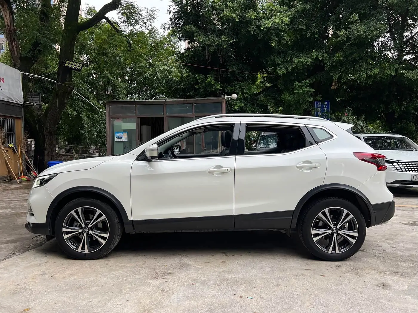 Nissan Qashqai 2022 — Фото 6/20
