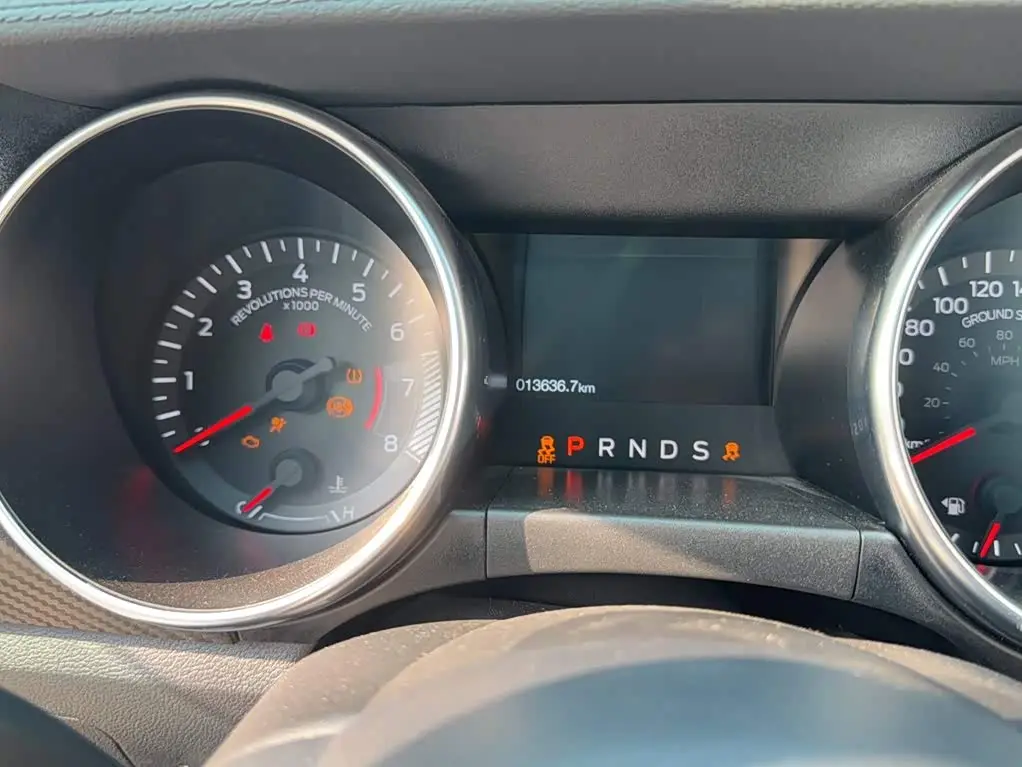 Ford Mustang 2018 — Photo 12/12