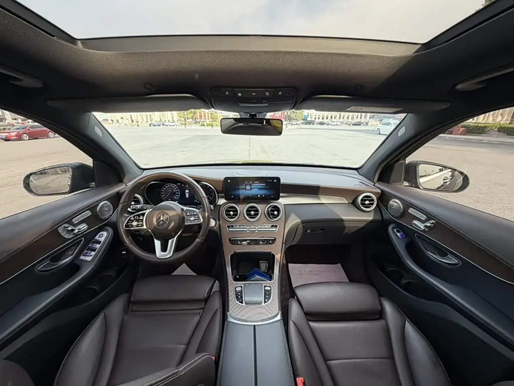 Mercedes-Benz GLC 2022 — Фото 10/16